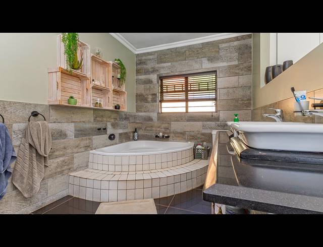 4 BEDROOM FREESTANDING FOR SALE IN EVERTON